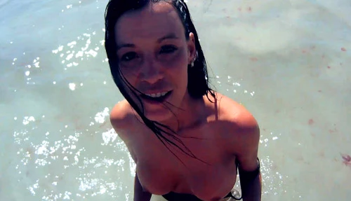 I Filmed my first Holiday Fuck myself: Ansehen auf EroticOnly.DE